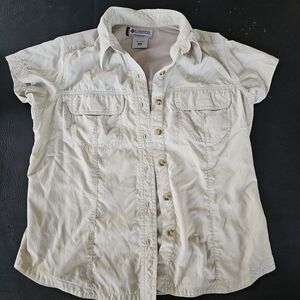 Columbia Beige Short Sleeve Shirt